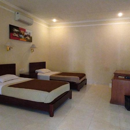 Mascot Hotel Senggigi Ngoại thất bức ảnh
