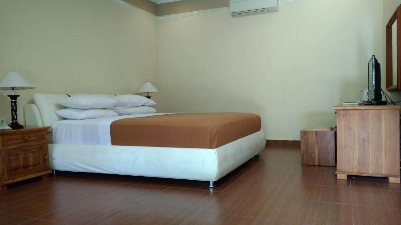 Mascot Hotel Senggigi Ngoại thất bức ảnh